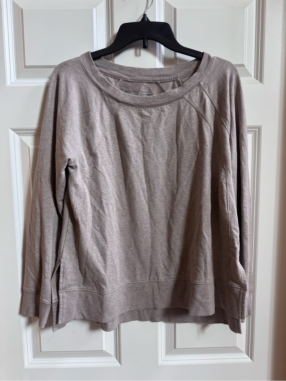 Women’s 24/7 by Soma Relaxed Crewneck Shirt - Taupe